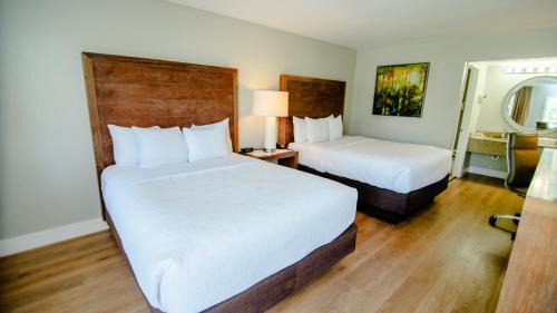 Two Queen Beds Non Smoking