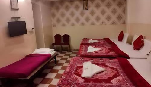 Deluxe Quadruple Room
