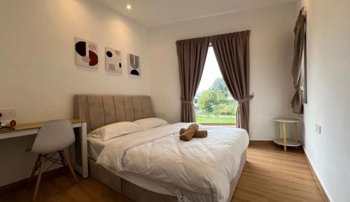 Double Room with Mountain View