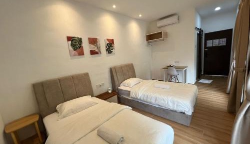 Twin Room with Mountain View