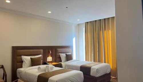 Deluxe Double or Twin Room