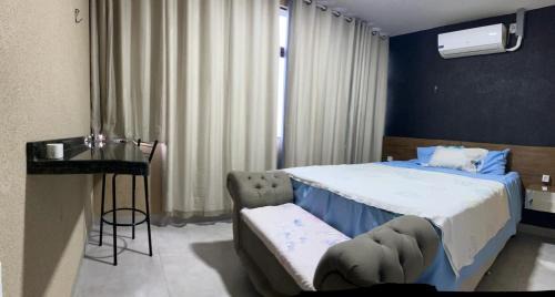 Superior One-Bedroom Apartment