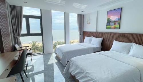 Twin Room with Sea View