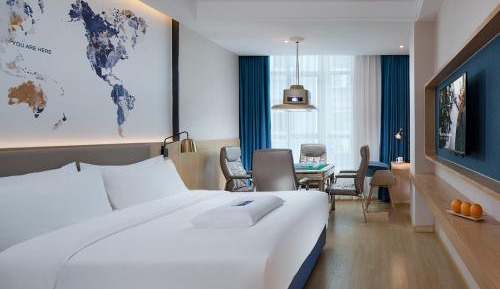 Double Room with Mah-jongg