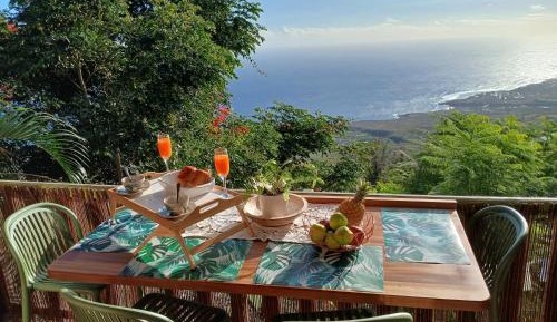 Bungalow with Sea View