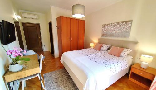 Double Room with Balcony and Sea View