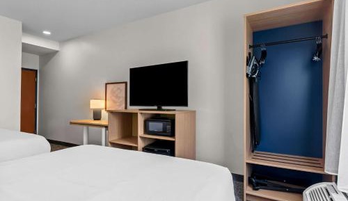 Queen Room with Two Queen Beds