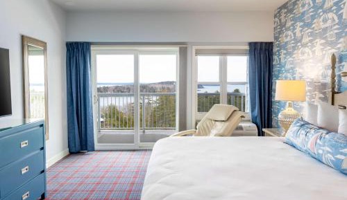 Premiere Oceanview Eden Top Floor King Apartment 