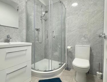 Twin Room with Shared Bathroom