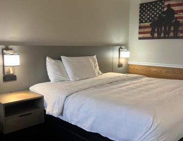 King Room - Disability Access/Non-Smoking