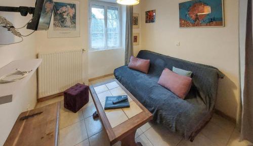 One-Bedroom Holiday Home