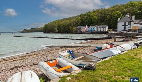 Three-Bedroom Holiday Home 