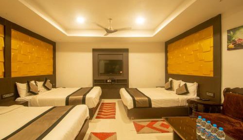 Quadruple Room with Bathroom