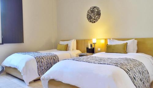 Contemporary Twin Room