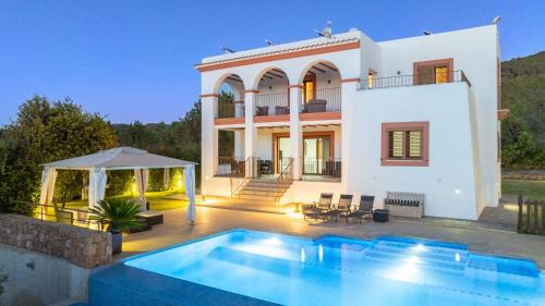 Superior Villa