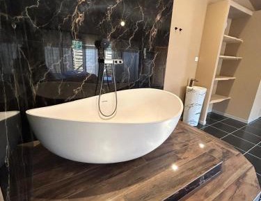 Deluxe Double Room with Bath