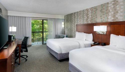 Guest Room with Two Queen Beds and Balcony