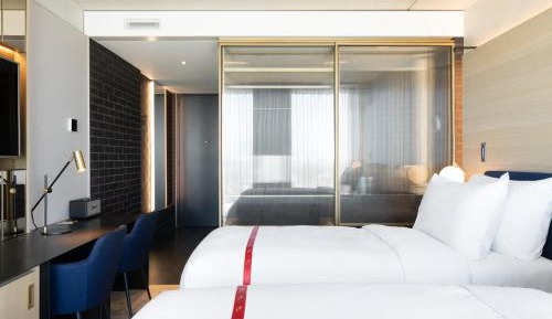 Mate Room