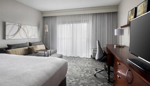 King Room with Sofa Bed