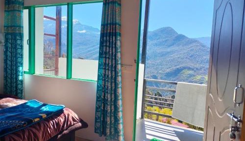 King Room with Mountain View