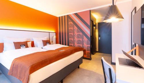 Premium Queen Room