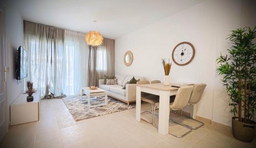 One-Bedroom Apartment with Sea View
