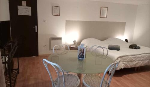 Quadruple Room with Shared Bathroom