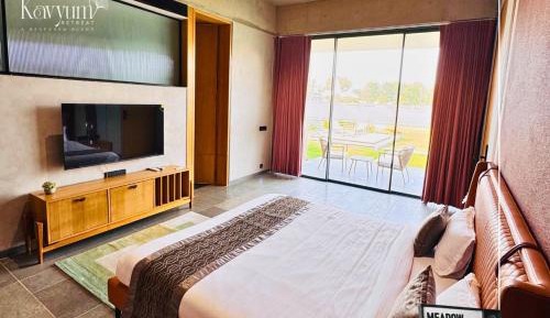 Suite with Garden View