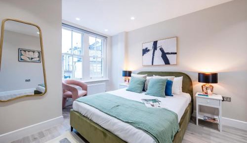 Two-Bedroom Deluxe Apartment