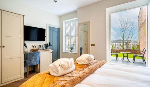 King Room with Private Garden