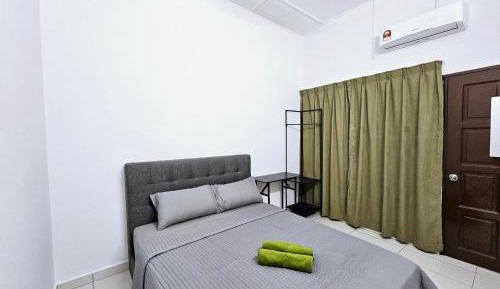 Double Room with Shared Bathroom