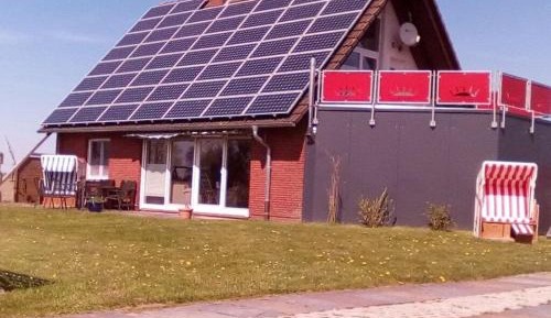 Two-Bedroom Holiday Home