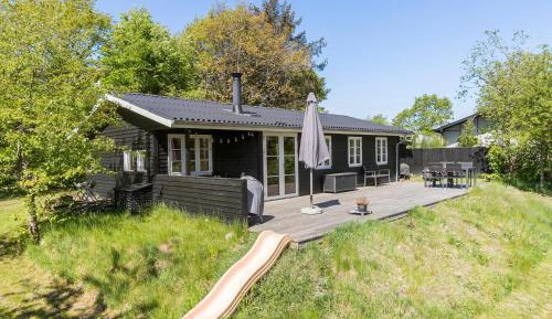 Two-Bedroom Holiday Home