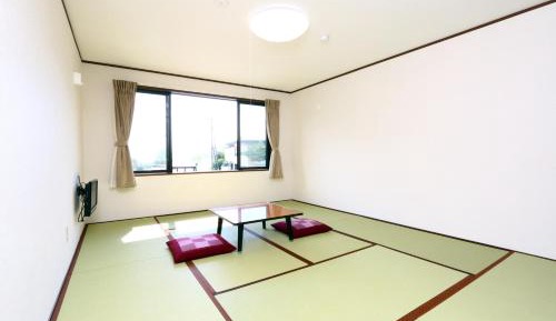 Japanese-Style Quadruple Room