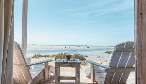 Bungalow - Water Front 