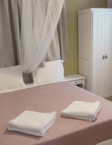 Two-Bedroom Apartment (4 Adults)