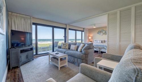 Two-Bedroom Apartment with Ocean View