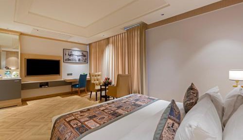 Presidential Suite