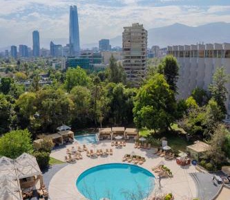 Superior Room, Guest room, 1 King, Pool view