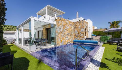 Superior Villa