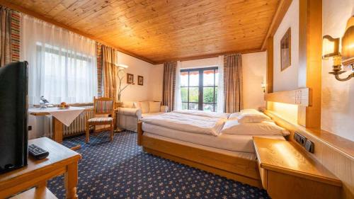 Comfort Double Room with Balcony or Terrace