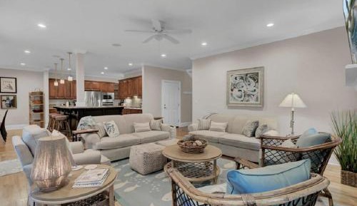 Four-Bedroom Holiday Home