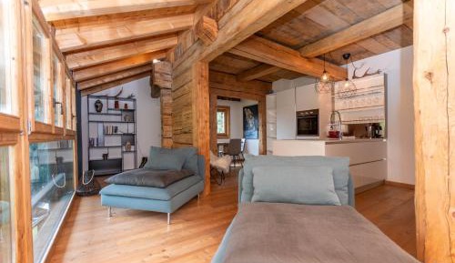 Two-Bedroom Deluxe Apartment