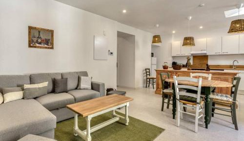 Two-Bedroom Apartment with Terrace