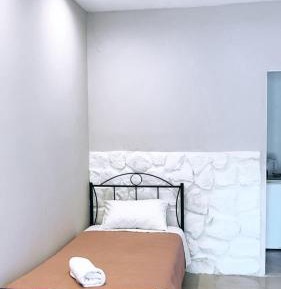 Basic Triple Room
