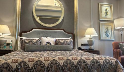 Premium Room with Balcony