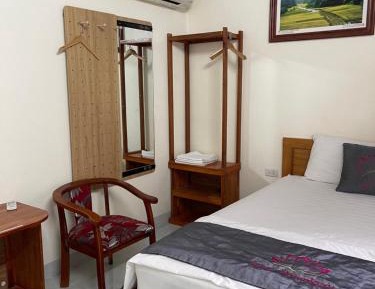 Queen Room