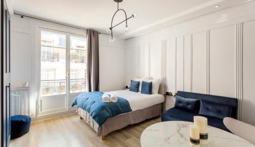 Studio Apartment