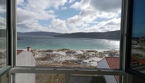 One-Bedroom Apartment with Sea View