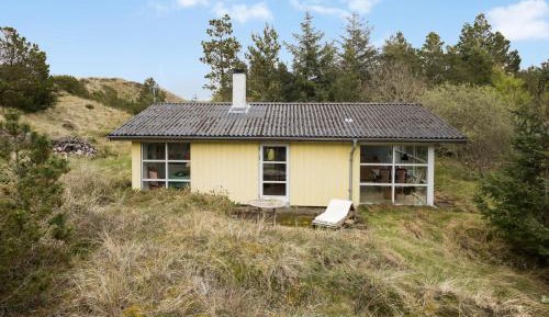 Two-Bedroom Holiday Home
